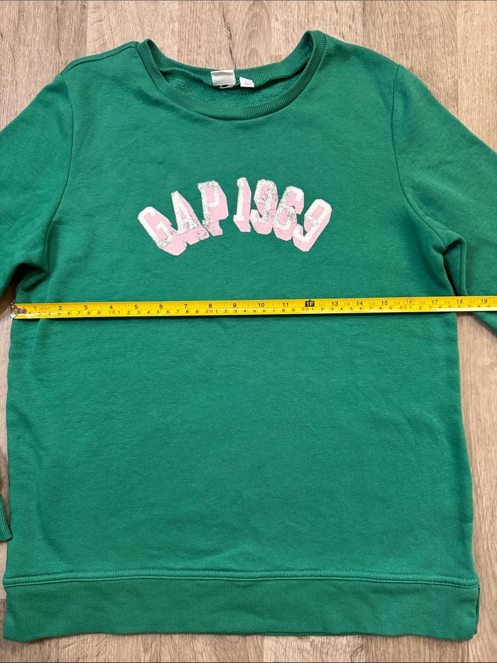 GAP Emerald Crewneck Sweatshirt with Pink Logo Size XS - Picture 4 of 7
